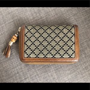 Authentic Gucci wallet